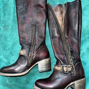 Freebird boots size 6